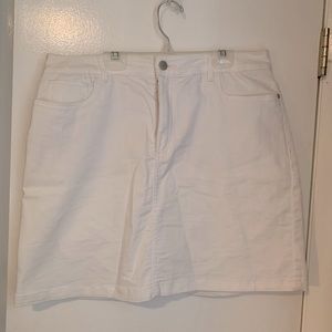Women’s white jean skort.